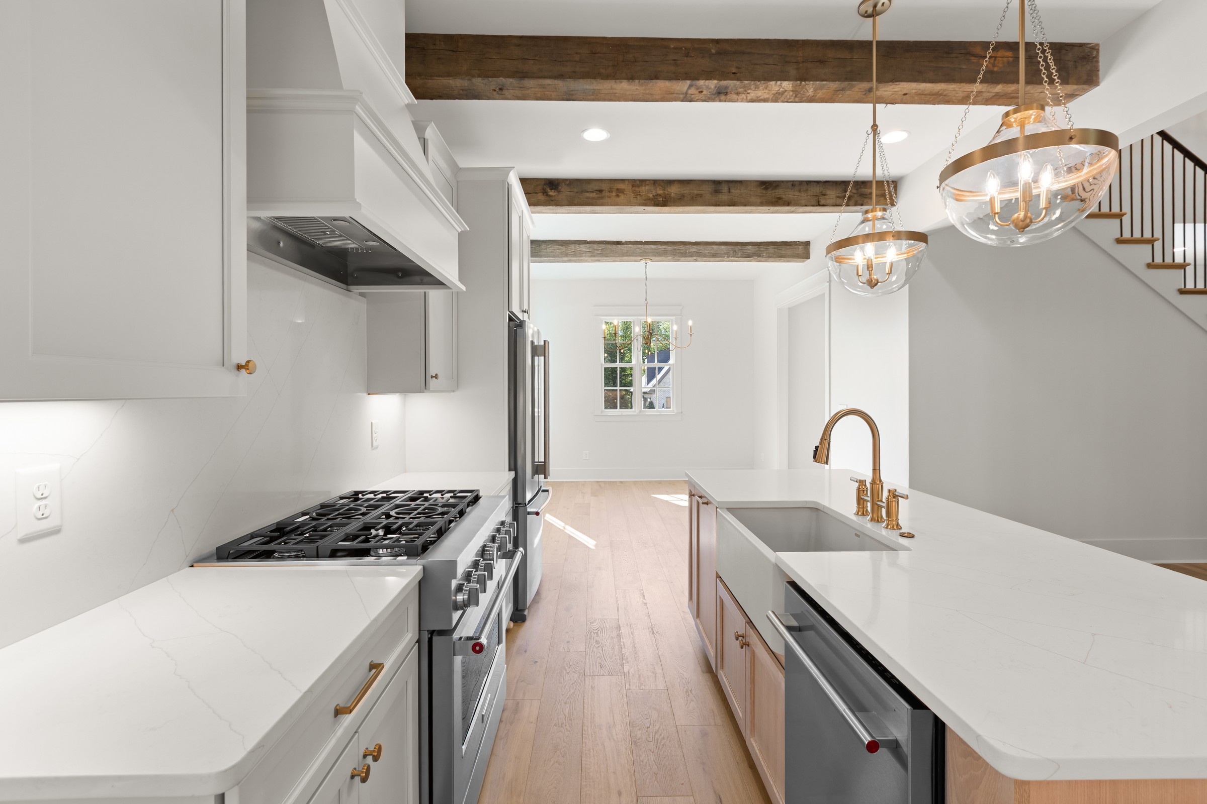 High Grove — kitchen
